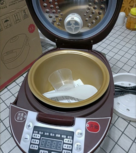 【全新包邮只有二十台】全新未使用多功能电饭...