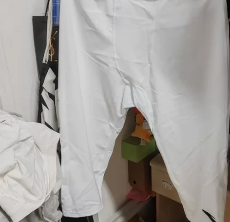 CUBL比赛发的 篮球白色ANTA七分运动...