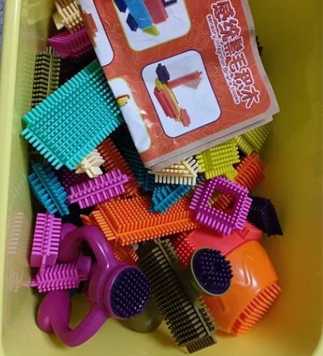 纽奇感统鬓毛积木，106块，带收纳箱，九五...