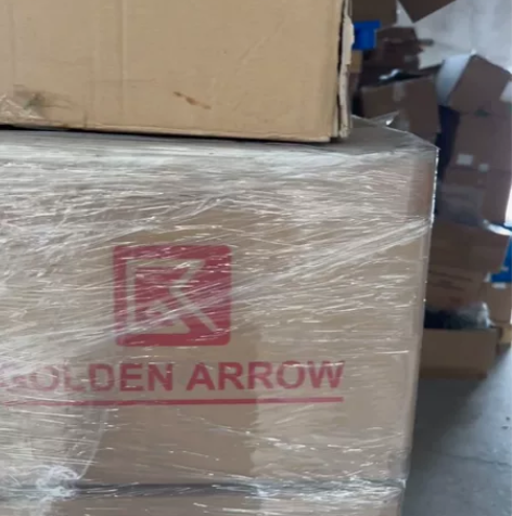 出几万个全新的苹果手表盒。有没有老板感兴趣...