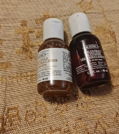 科颜氏金盏花植萃爽肤水颜氏鸢尾花焕采精华水...