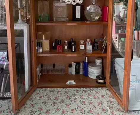 便宜出实木桌面化妆品收纳盒桌上置物架复古学...