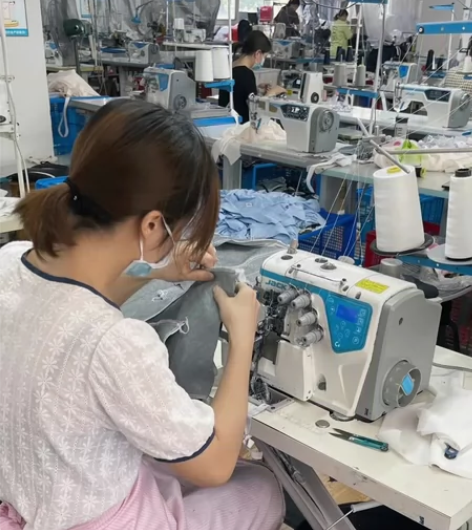 承接精品服装加工 如果是创业起步的或想做自...