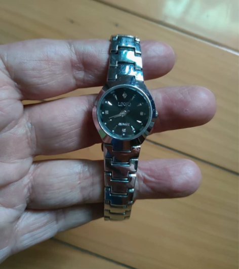 LIKEU女表泰格豪雅卡莱拉手表一块，品相...