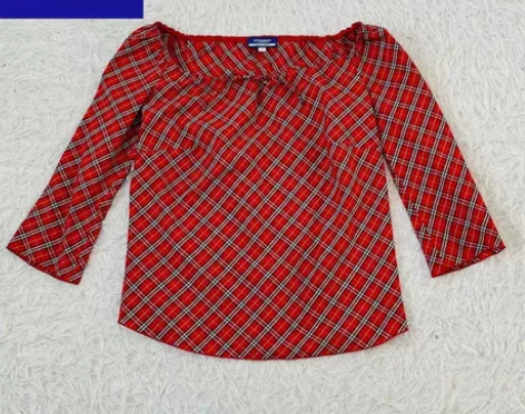 【在途】正品Burberry中古红格上衣 ...