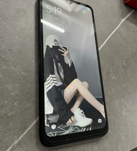 个人闲置、红米9A手机、使用次数少有钢化膜...