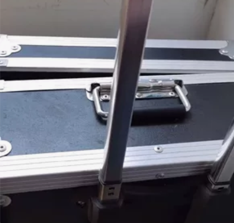 9新铝合金多用工具箱。喜欢的来,本人诚心 ...