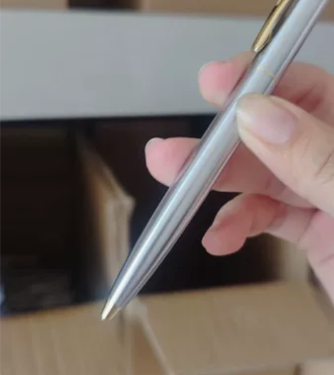 简约按动中性笔！全钢无漆笔杆！内置G2/0...