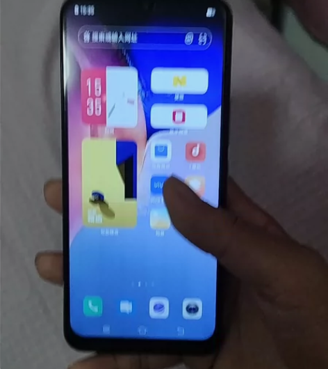 vivos7e，手机9.9成新，全原装，，...