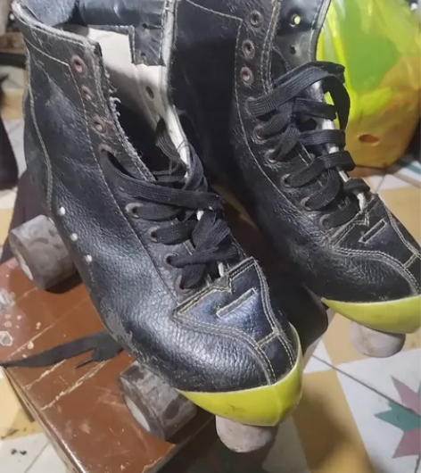 自己收藏的旱冰鞋，36、37、38均可穿着...