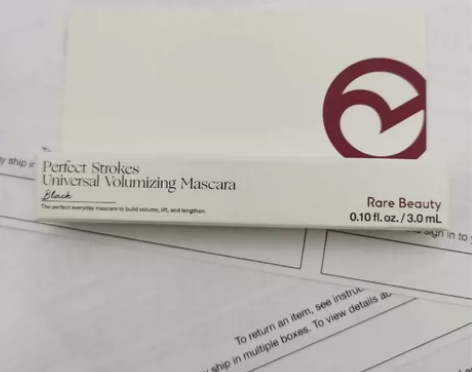 包邮~Rare Beauty防水浓密纤长卷...