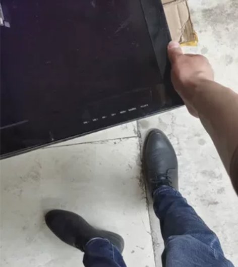 清华同方 32寸液晶电视机，闲置转，好的，...