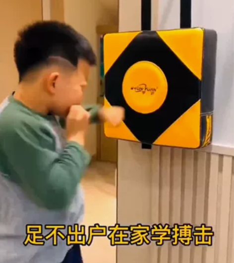 拳击墙靶沙袋沙包家用挂墙免打孔立式练拳成人...