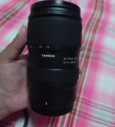?腾龙（Tamron）28-75mm F/...