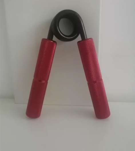 KUK 200磅金属握力器，全新非瑕疵品 ...