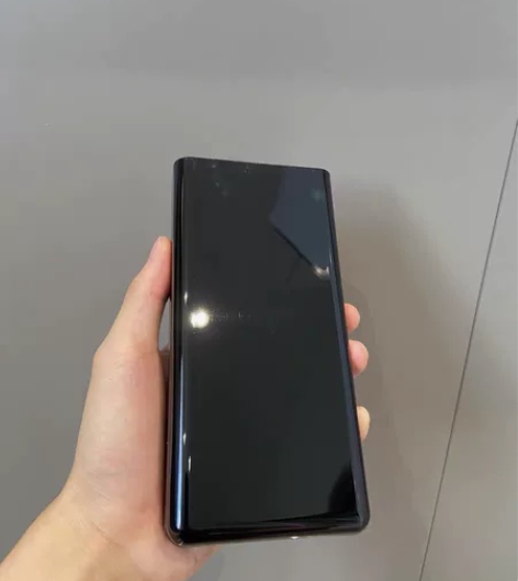 九成新三万毫安标准版大容量电电宝，多孔充电...