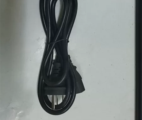 电源线，可以接电脑主机，显示器，电饭锅都可...