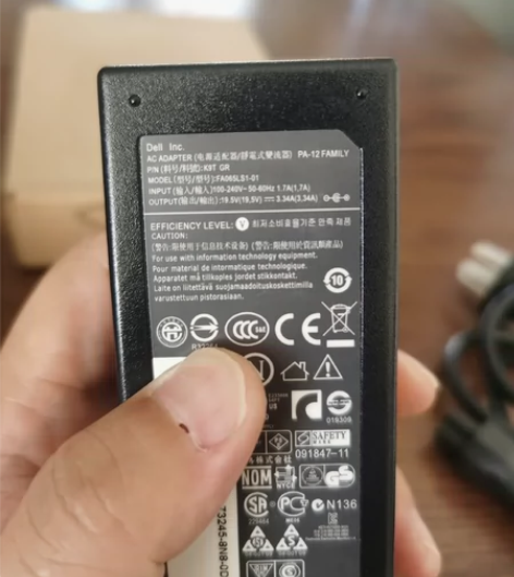 Dell戴尔65w小口带针电源适配器19....