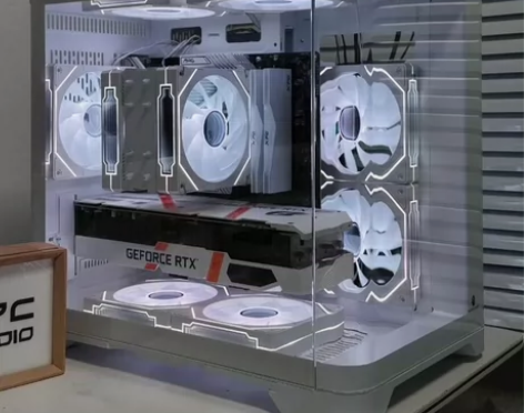 玩嘉天幕黑色MINI曲面玻璃海景房电脑机箱...