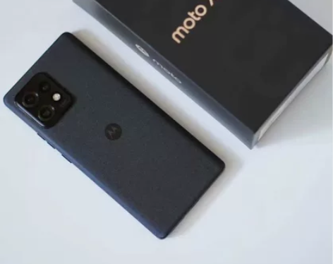 营销手机摩托罗拉x40内存12+256G。...