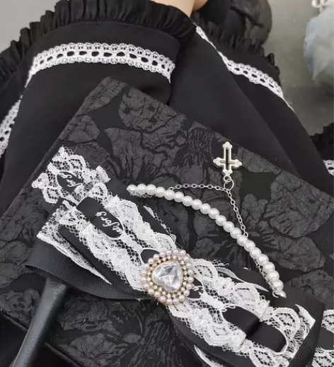 地雷系量产型手作包 【八月初停售】在小红书...