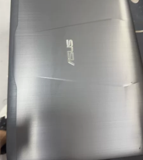 华硕笔记本闲置 出配置看图799￥ 感兴趣...