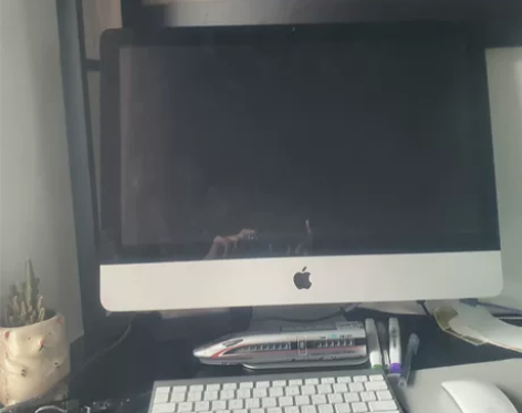 i5苹果台式机，功能正常，用来做设计的，速...