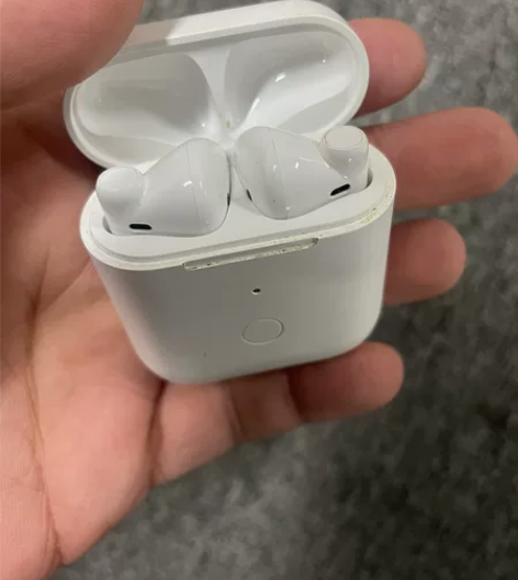 QCYt8右耳 耳机舱 qcyt8 出耳机...