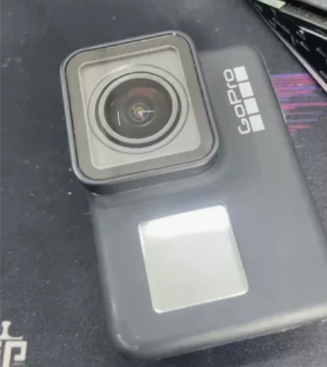 媳妇买的出去玩拍照 然后玩不懂 谁要 成色...