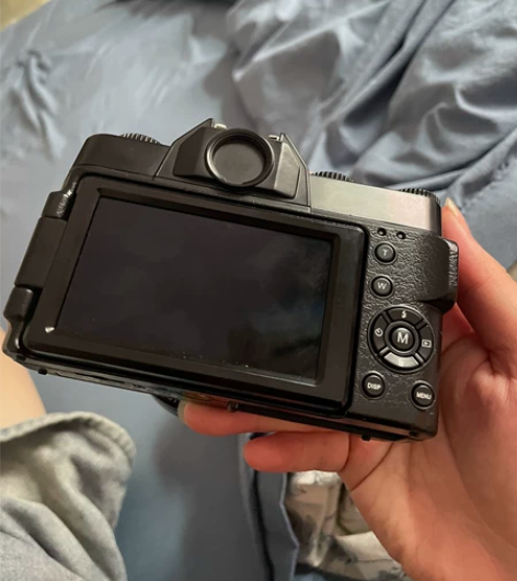 ?疆友J60高清复古单反数码照相机微单学生...