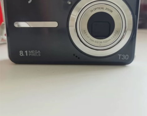 爱国者T30，相机，功能完好，现赔钱卖，包...