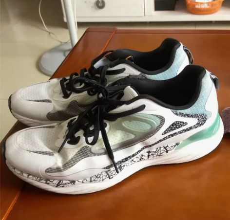 特步，聚能弹1.0减震，低帮，跑步鞋，43...