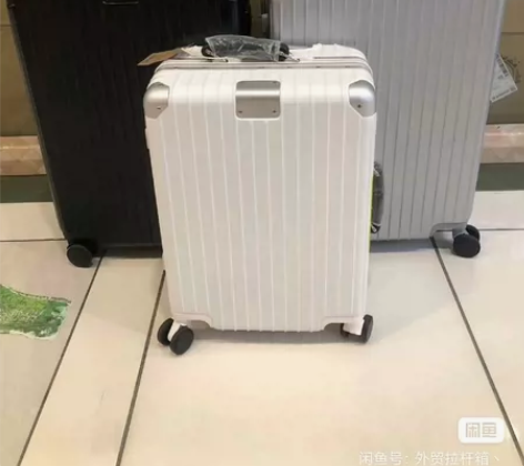 网易严选28寸铝框拉杆箱20寸小金刚款24...