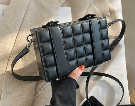 高级感包包小众设计2024新款爆款百搭斜挎...