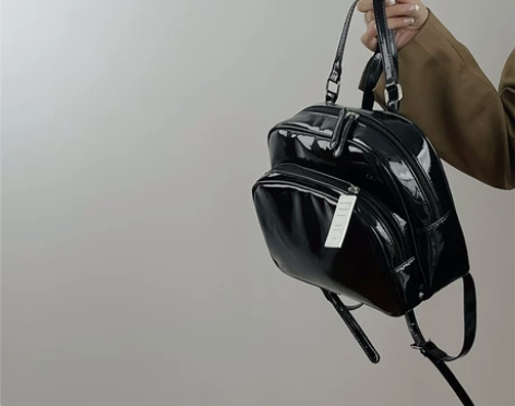 ?jennie同款亮面包包女2024新款可...