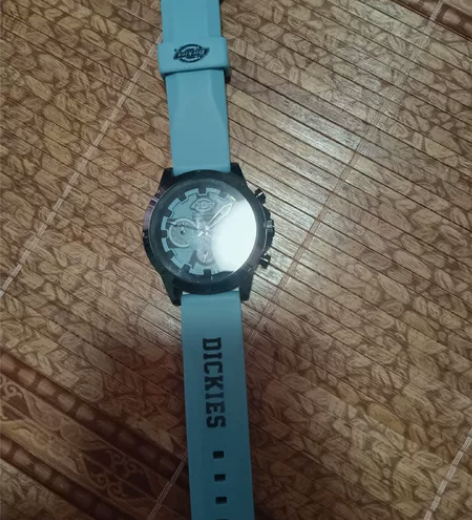dickies手表，没带过几次，9成新，便...
