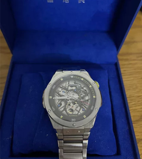 雷诺RARONE雷诺手表 95新有正常使用...