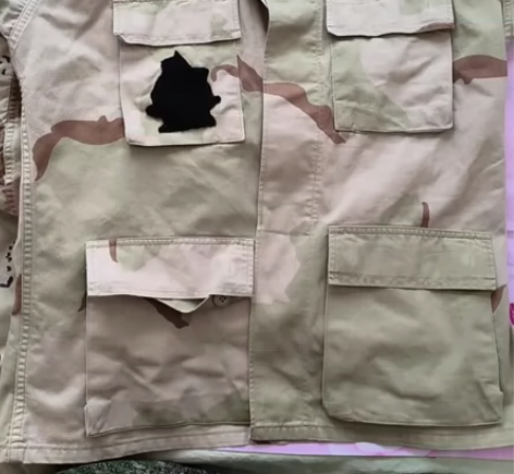 美军 几乎全新三沙迷彩服mr ，刺绣已经缝...