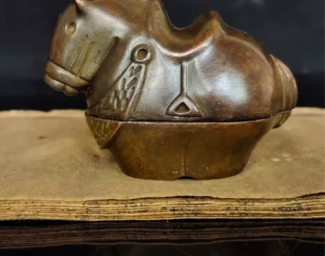 出纯铜墨盒唐马文房四宝毛笔架笔搁笔掭收藏文...