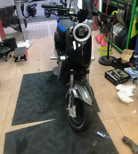 小牛u2亮黑车壳，新款uqi?全车外壳来袭...