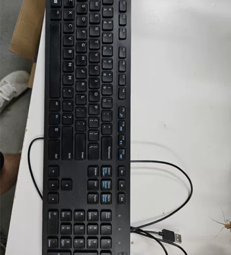 戴尔多媒体台式机外接usb办公游戏全尺寸1...