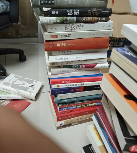 看过的书都是矛盾文学奖作品，12一本，新北...