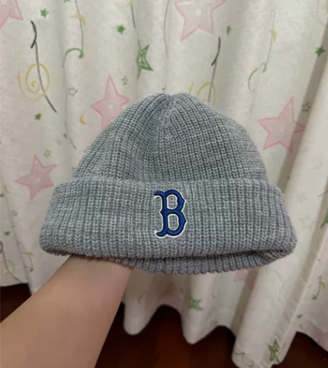 出mlb针织帽 用的次数少 线下购入 有购...