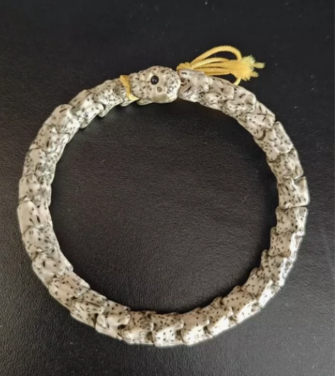 星月蛇骨链10mm  灵玉料子油性大 精雕细刻 喜欢直接拍 ...