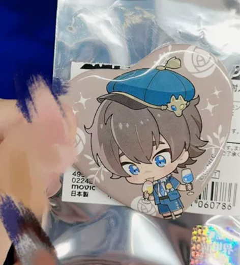 标价出新世界狂欢二周年爱心可尔q吧唧，a店...