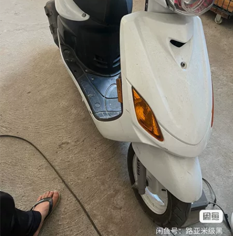 二手踏板摩托车 雅马哈正品巧格二代100c...