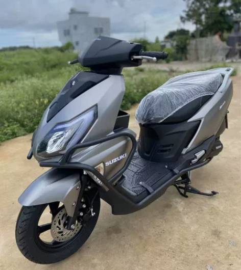 合资铃木uy125c 想要省油耐用 声音安...