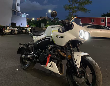 春风xo狒狒 23年车 高配带abs 开了...