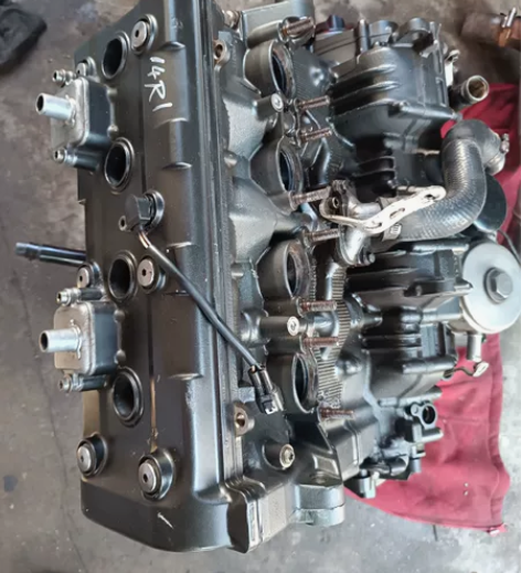 雅马哈R1发动机总成，完整着车拆下，12-...