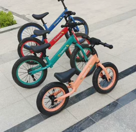 平衡车儿童自行车2到9岁宝宝单车无脚踏滑行...